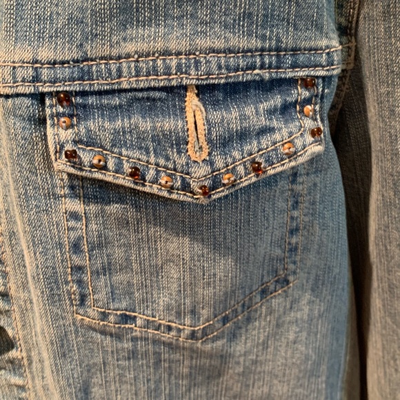 MADISON & MAX Denim Jacket with Appliqués - Picture 5 of 8